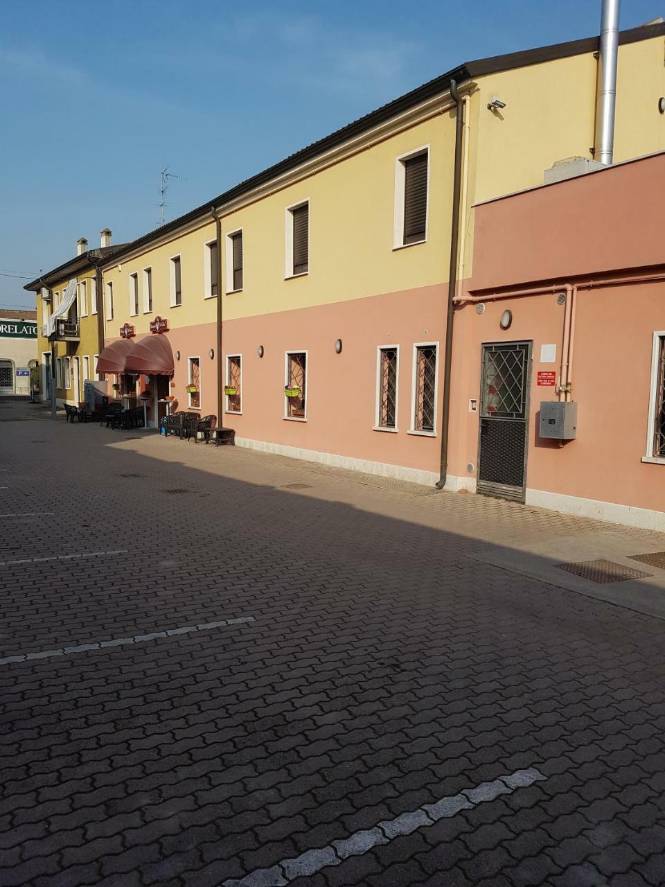 Albergo Ristorante Al Gallo Sanguinetto Dış mekan fotoğraf