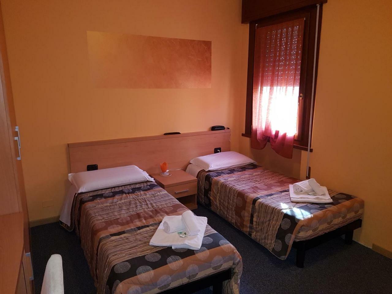 Albergo Ristorante Al Gallo Sanguinetto Dış mekan fotoğraf